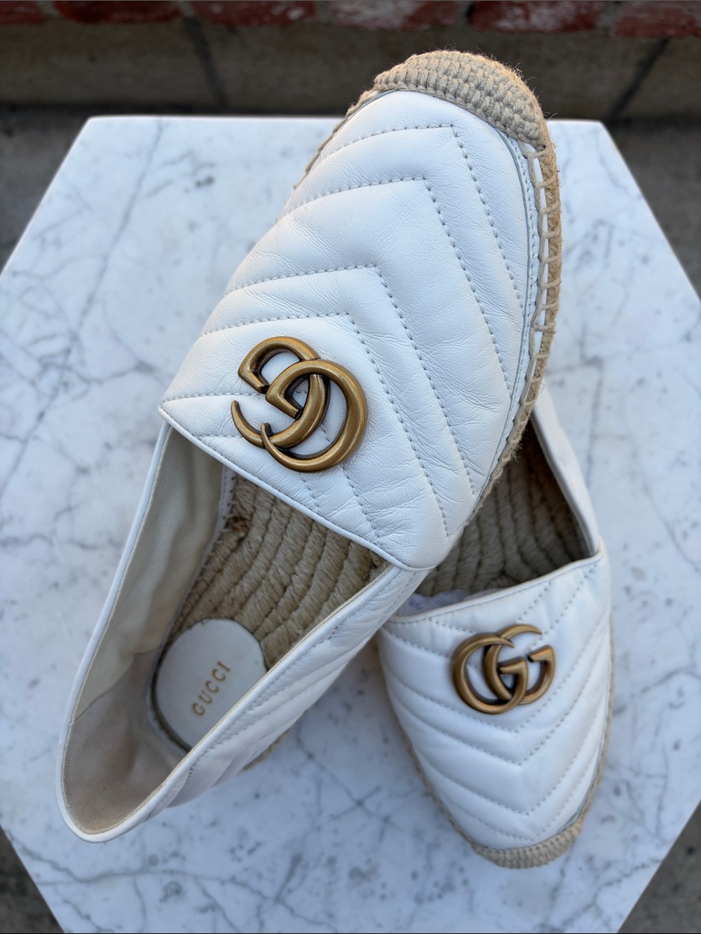 Gucci White Quilted Leather Espadrille Flats with Gold Double G